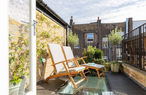 Campden Apartment | Callcott Street IV by onefinestay