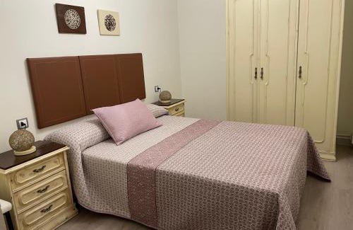 Lugo Apartment | CALLE HUERTAS Nº 17 - 1º