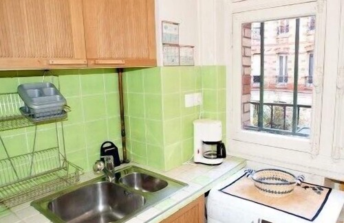 5th Arrondissement Apartment | Calm 2/3 bed apartment in the Latin Quarter, Place Monge