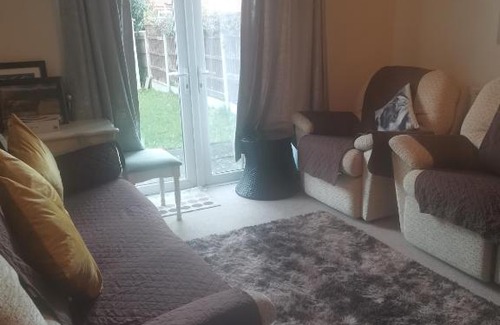 Manchester Villa | Calm Haven
