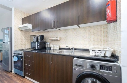Dubai Sports City Apartment | Calm Studio Apartment Right by the Golf Courses in Sports City