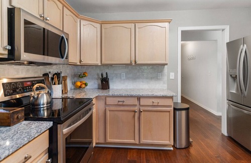 Lake Oconee Apartment | Calm Waters at Lake Oconee