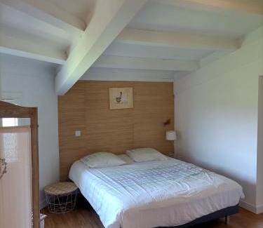 Valreas Apartment | Calme, Verdure et Confort!