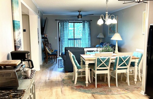 Folly Field Condo | Calming lagoon view 2 BR condo on Hilton Head Island. Rate includes housekeeping