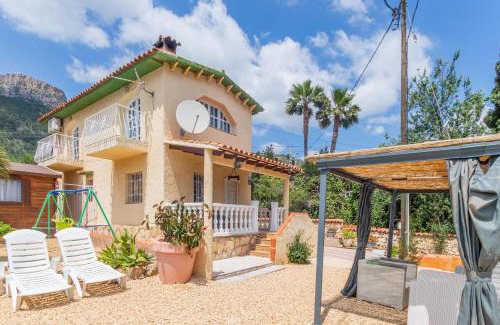 La Canuta Ski Chalet | Calpe Chalet a 5 min de la playa