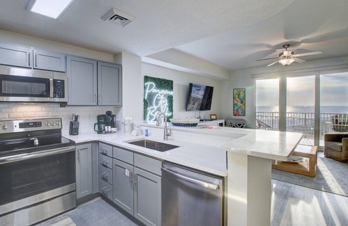Panama City Beach Condo | Calypso 803 | Stunning Gulf Views & Sunsets | Free Activities!