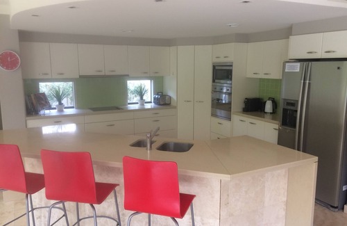 Lake Cathie House | CALYPSO BEACH HOUSE *STAY FRIDAY TO MONDAY $3600