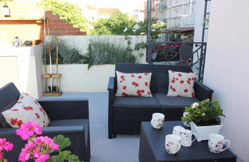Supetar Apartment | Calypso - newly equiped, with separate entrance and parking