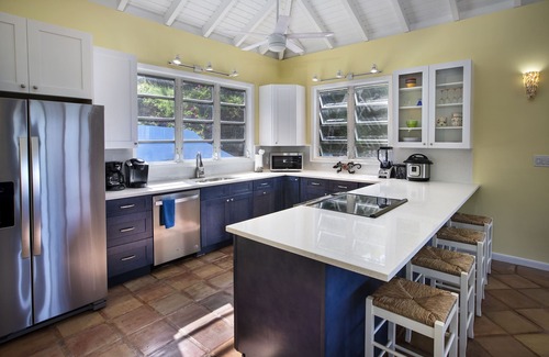 Estate Frenchman Bay Villa | CalypsoBlu: Updated 3 bedroom villa - pool, near beach with ocean view.