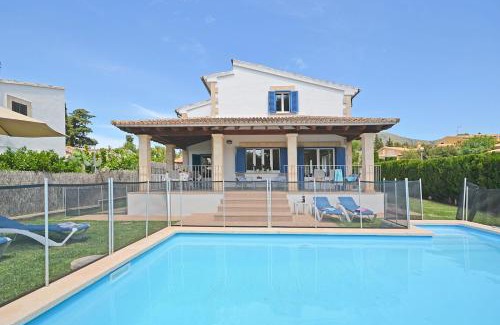 Cielo de Bonaire Ski Chalet | Camamila House