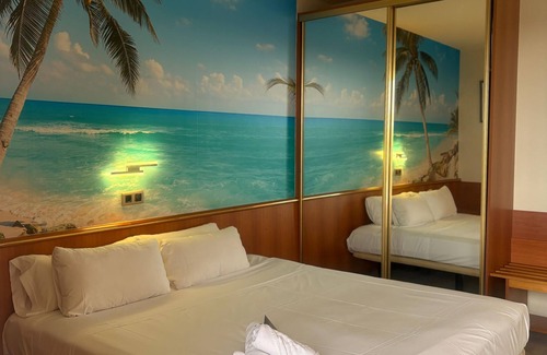 Vinyols i els Arcs Hotel | Cambrils Paradise Resort