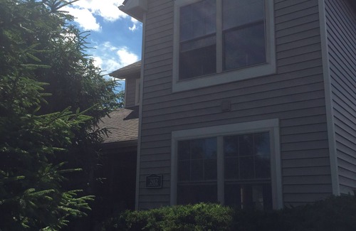 Tannersville House | Camelback Mountain Single Family Home