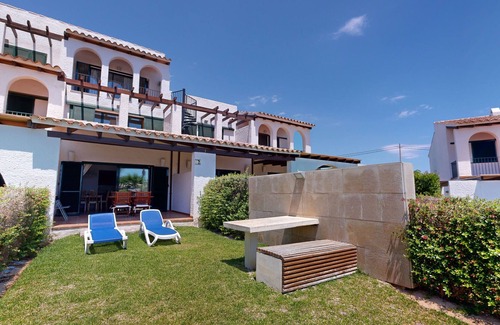 El Perello Ski Chalet | CAMELIA LES OLIVERES
