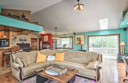 Salem Lakes House | Camp Lake Vacation Home with game room , fishing boat and paddleboat included!