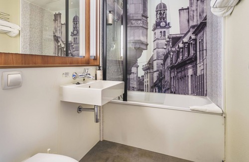 Saint-Apollinaire Hotel | Campanile NATURE - Dijon Est Saint-Apollinaire