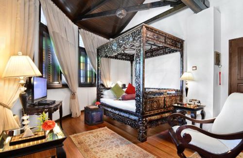 Downtown George Town Hotel | Campbell House
