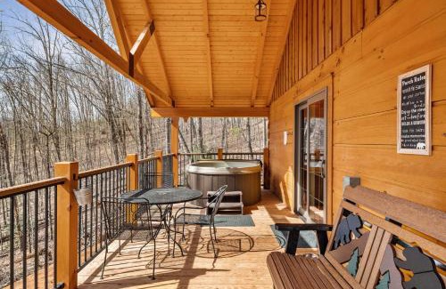 Gatlinburg - Pigeon Forge House | Campfires and Cornbread is a 2 bedroom cabin with loft and loaded amenities!
