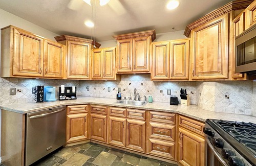 New Castle House | Campi's House