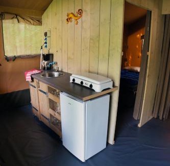 Januv Dul Ski Chalet | Camping 2000 - Safaritent Medium