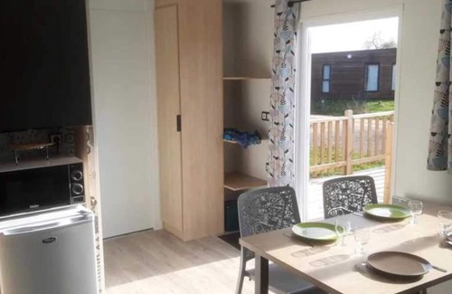 Mont-pres-Chambord House | Camping 3 étoiles - Piscine - ccbadch