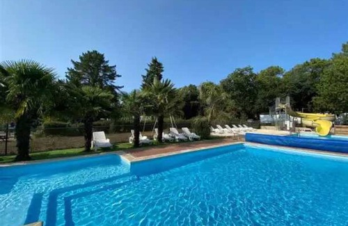 Guemene-Penfao House | Camping 3 étoiles - Piscine - eebec0