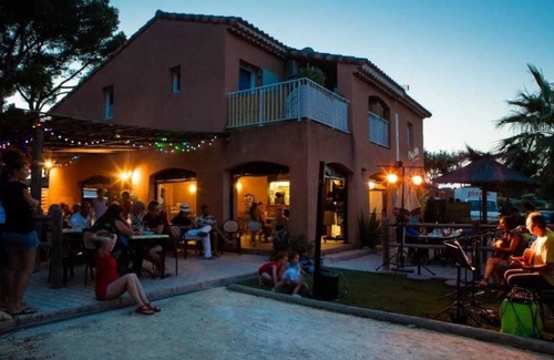Martigues House | Camping 3 étoiles - eebbb0