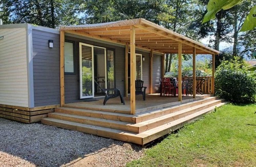 Seix House | Camping 3 étoiles - Parc aquatique - ccaihgc