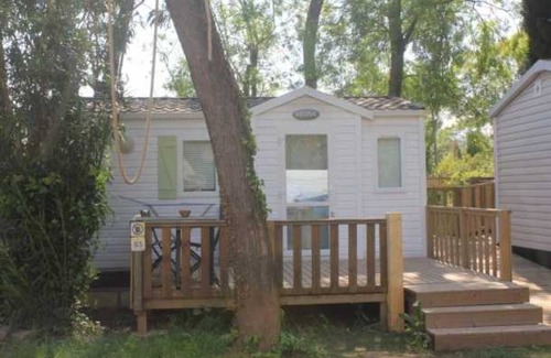 Roquebrune-sur-Argens House | Camping 3 étoiles - Piscine - eeebca