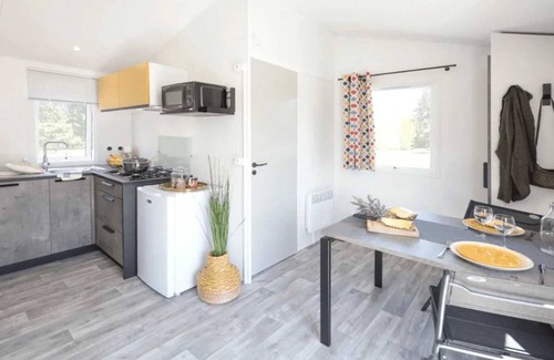 Fouesnant House | Camping 4 étoiles - Piscine - cca0chf