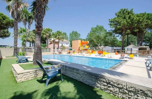 Le Grau-dʼAgde House | Camping 4 étoiles - Piscine - ccbbecc