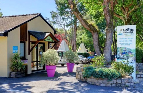 Guerande House | Camping 4 étoiles - Piscine - eeedff