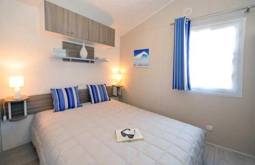 Brem Sur Mer Other | Camping 5 étoiles - Parc aquatique - eeiade