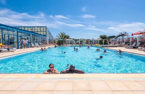 Bretignolles-sur-Mer House | Camping 5 étoiles - Parc aquatique - eeibhe