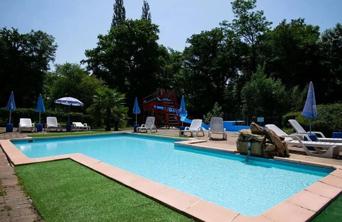 Saint-Honore-les-Bains Apartment | Camping des Bains * - Apartment n°2 - 2 bedrooms 2 to 4 people - 2 pers. included in the tariff
