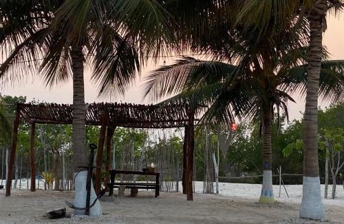 Celestun Other | Camping, Glamping y Caravanas Dos Lunas
