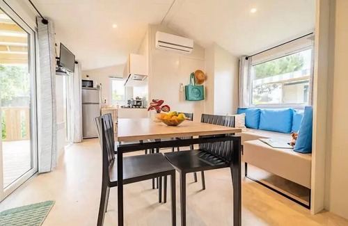 Brem Sur Mer House | Camping L'Océan * - Mobile Home Emotion 4 Rooms 6 People + TV