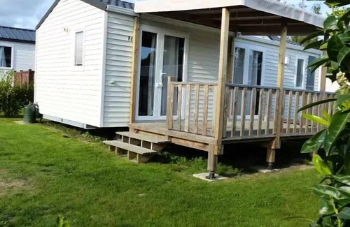 Fouesnant House | Camping La Roche Percée * - Comfort mobile home 3 rooms 4/5 people