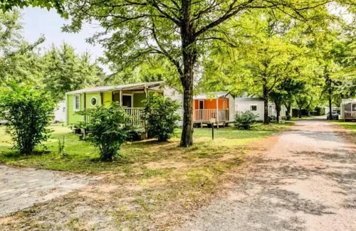 Saint-Paul-en-Born House | Camping maeva Escapades La Clairière * - Mobile Home Confort+ 4 Rooms 6 People Air Conditioned + TV