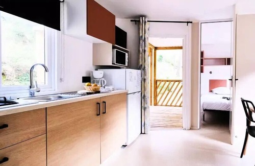 Orgon House | Camping maeva Respire La Vallée Heureuse * - Mobil-home Premium 3 Parts 4 People Climated
