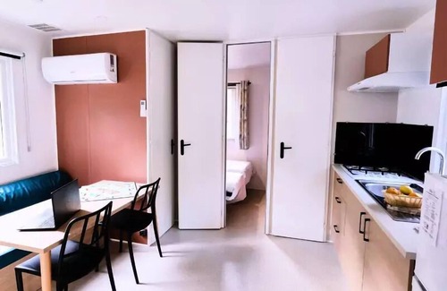 Orgon House | Camping maeva Respire La Vallée Heureuse * - Mobil-home Premium 3 Parts 4 People Climated