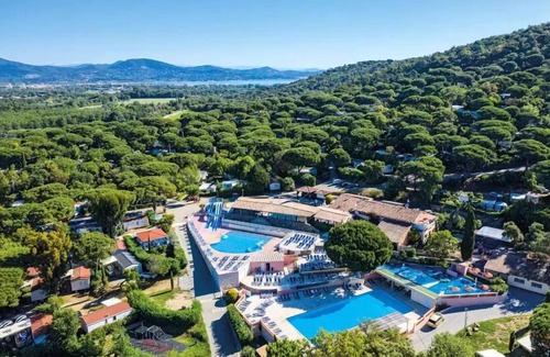 Gassin Ski Chalet | Camping Montana Parc - Gassin Gulf of St Tropez * - Ecolodge 4 Rooms 7 People Air Conditioned + TV