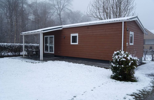 Remersdaal Ski Chalet | Camping Natuurlijk Limburg - chalet 4p