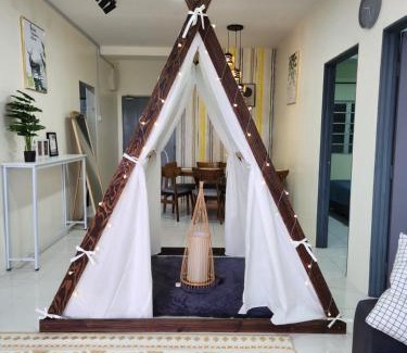 Brinchang Apartment | Camping Styles 3 Emerald Avenue Cameron Highlands 10Pax 117 Wifi