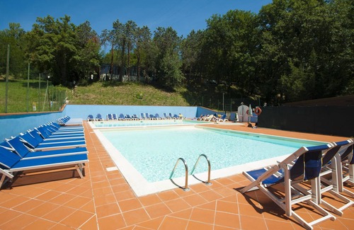 Bottai RV Rental | Camping Village Internazionale Firenze