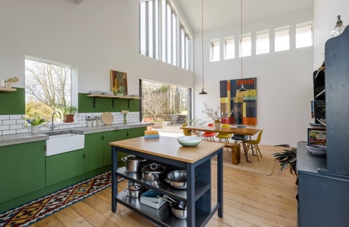 Holsworthy House | Campion Barn - Four Bedroom House, Sleeps 8