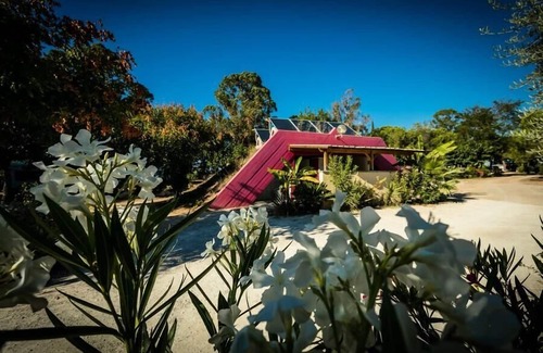 Vauvert House | Campsite Flower Le Mas de Mourgues*** - Ecrin Cocoon Unusual (without sanitary facilities) 3 Rooms 4 People