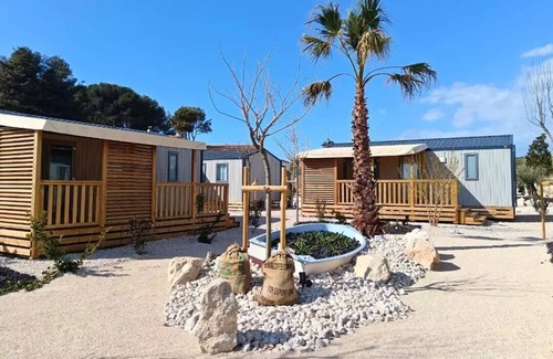 Martigues House | Campsite maeva Escapades Domaine des Tamaris * - Mobil Home Premium 3 Parts 4 People Air-conditioned + TV