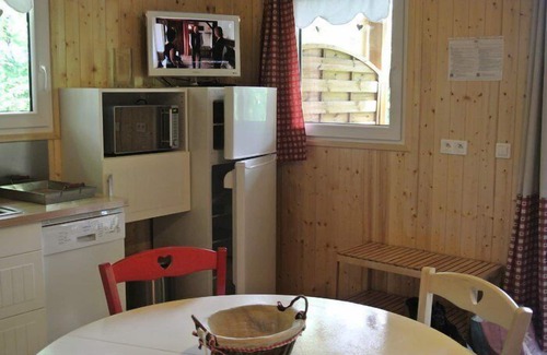 Peyrignac Ski Chalet | Campsite La Garenne* - Chalet Les Pivoines 3 Rooms 5 People