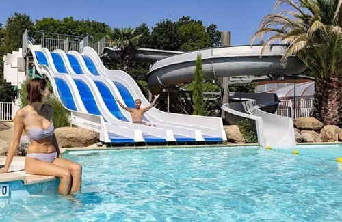 Nevez House | Campsite les Deux Fontaines* - Cottage Privilege TV LV 4 rooms 6 people