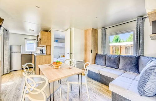 Parentis-en-Born House | Campsite maeva Club l'Arbre d'Or * - 3 Room Mobile Home 4/6 People Air Conditioned + TV